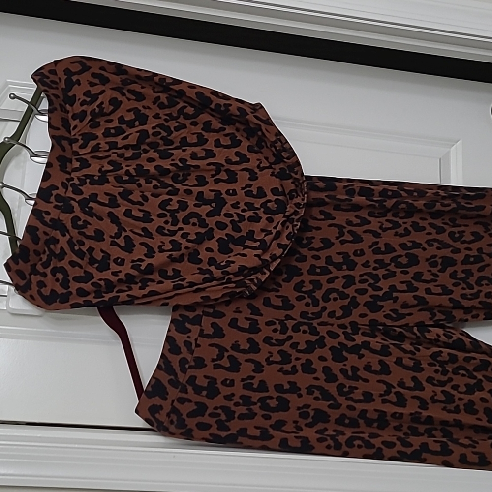 NY & Company animal print XXL pants and L sleeveless top